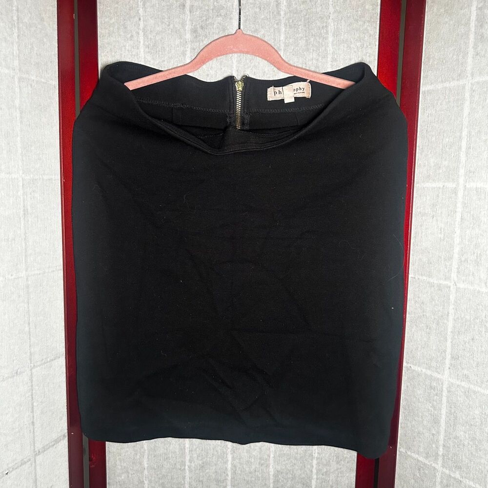 Philosophy Classic black knit pencil skirt with gold zipper size 6